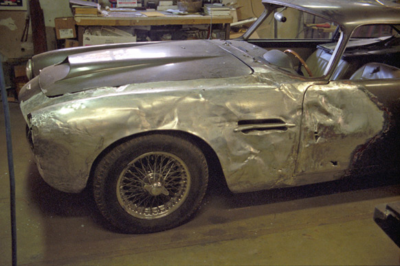 This 1961 Aston Martin DB4 had an unfortunate encounter at an intersection in San Francisco. 