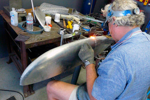 Making an aluminum airplane wing tip